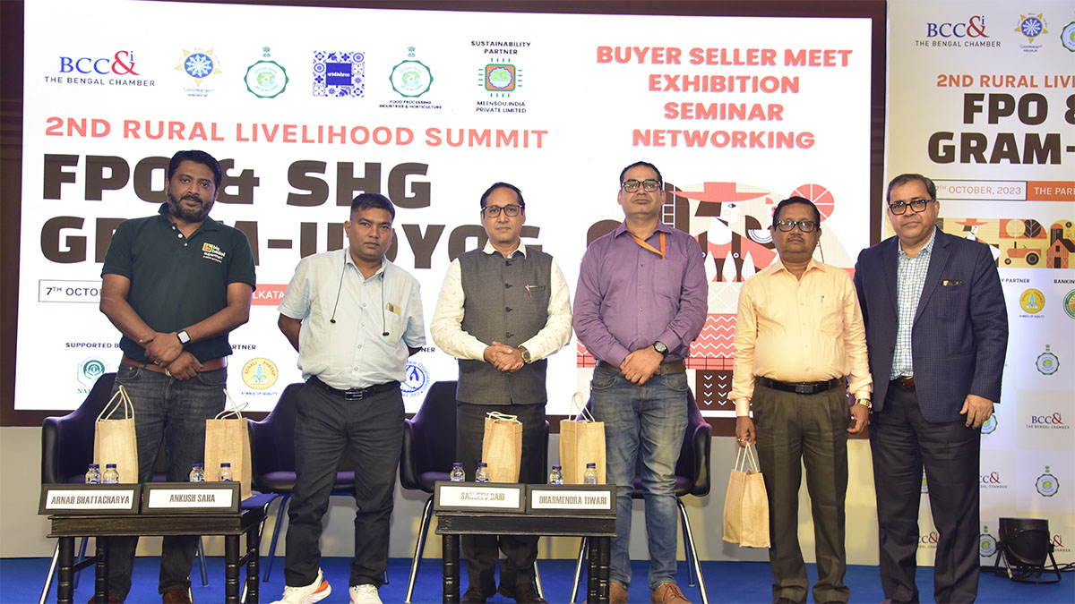 Dignitaries on the dais (L-R) Mr. Arnab Bhattacharya, F&V (Fresh Fruits and Vegetables) Head- East, Bigbasket.com; Mr. Ankush Saha, Secretary, West Bengal Fresh Fruits and Vegetables Exporters’ Association; Mr. Sanjeev Baid, Vice President Commercial, Emami Group deliberating on Market Connect; Mr. Dharmendra Tiwari, National Category Head –Fresh speaking on Market Connect; Address by Swapan Roy, State Marketing Manager, IFFCO, Kolkata; Mr. Jayanta Chakraborty, Chairperson – Agriculture and Rural      Development Committee, BCC&I; Consultant, Indofil Industries Limited;