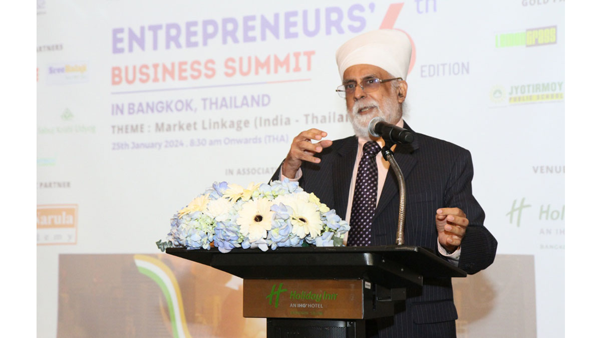  Special Address by Mr.  “Paul Narula” Pornthep SriNarula