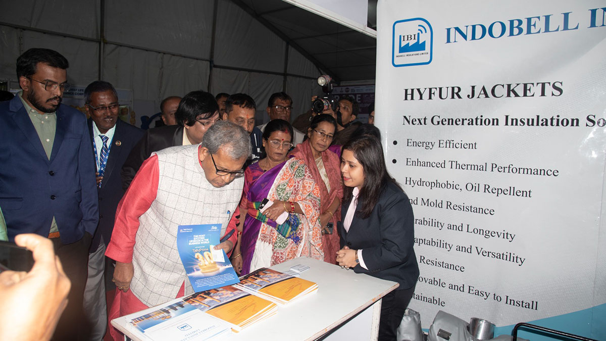 Sri Manas Ranjan Bhunia, Minister-In-Charge, Water Resources Investigation And Development, GoWB visiting the stalls at the fair