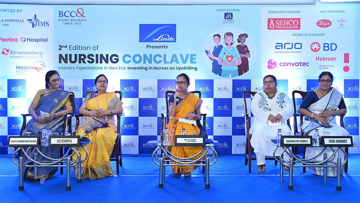 Panel Discussion (L-R) Ms. Vijaya Lakshmi Achuthan Nair, Head of Nursing, The Calcutta Medical Research Institute, Ms. Alo Sengupta, Director of Nursing, Woodlands Multispeciality Hospital Ltd, Ms. Piyali Bose, Nursing Superintendent · Tata Medical Center, Ms. Saraswati Roy Sengupta, Chief Nursing Superintendent, The Mission Hospital, Dr.Parul Samadder, Director of Nursing Services, Ruby General Hospital