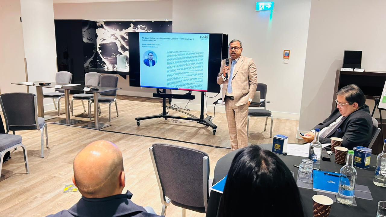 Our Delegate Members introducing their businesses during the Members of London Chamber of Commerce & Industry, UK India Business Council & Bengal Heritage Foundation during the “Net Zero – UK & India Collaborations”